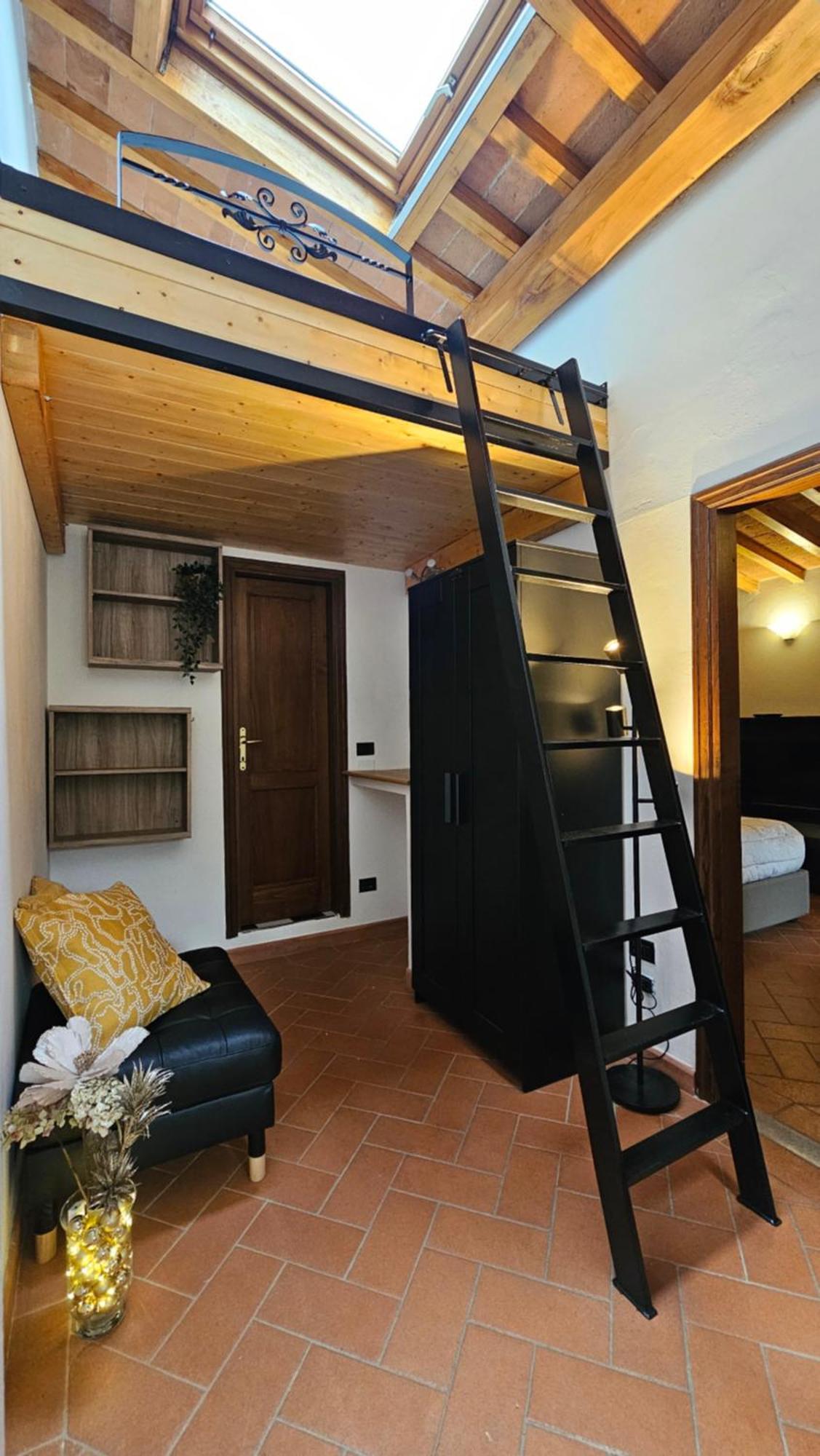 Lilium Domus Apartment Флоренция Екстериор снимка